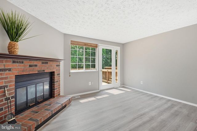 8759 KANAWHA CT, Lorton, VA 22079