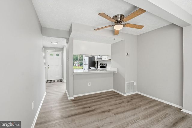 8759 KANAWHA CT, Lorton, VA 22079