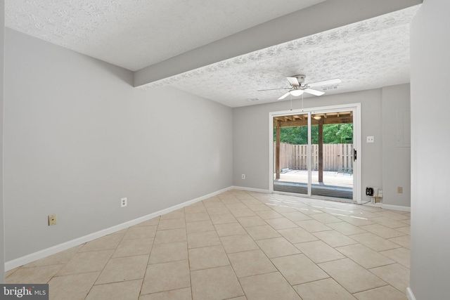 8759 KANAWHA CT, Lorton, VA 22079