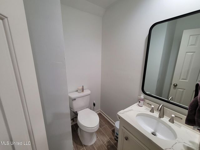 744 Wicklow Place, B, Ridgeland, MS 39157