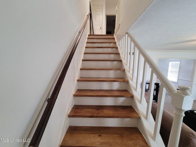 744 Wicklow Place, B, Ridgeland, MS 39157