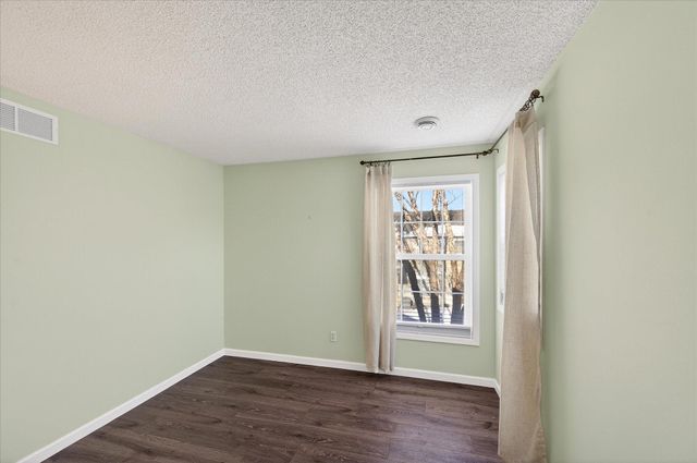 330 Heritage Trail, Circle Pines, MN 55014