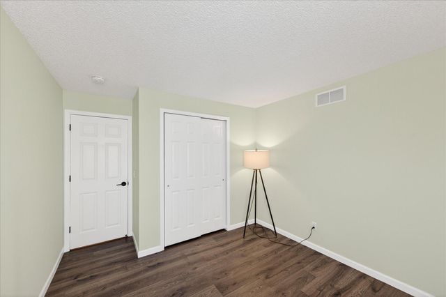 330 Heritage Trail, Circle Pines, MN 55014