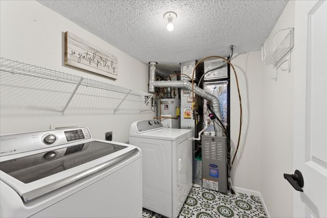 330 Heritage Trail, Circle Pines, MN 55014