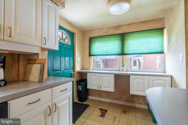 2151 SPINNERSTOWN RD, Quakertown, PA 18951