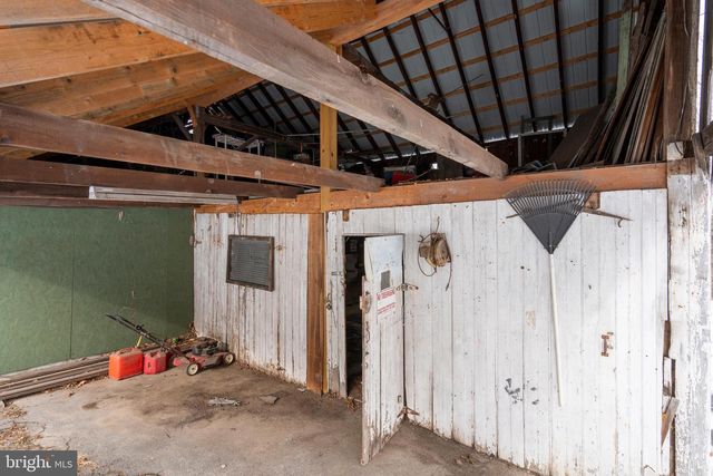 2151 SPINNERSTOWN RD, Quakertown, PA 18951