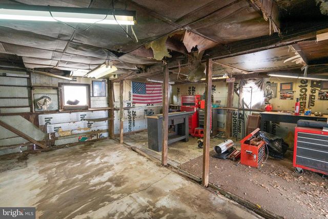 2151 SPINNERSTOWN RD, Quakertown, PA 18951