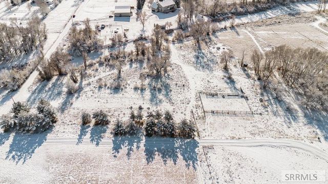 6 E 300 N, Rigby, ID 83442