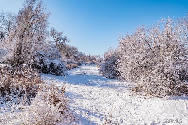 6 E 300 N, Rigby, ID 83442