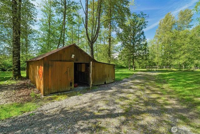 21199 Grip Road, Sedro Woolley, WA 98284
