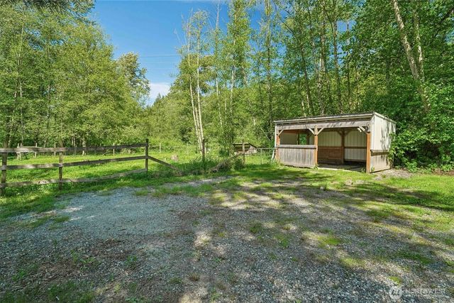 21199 Grip Road, Sedro Woolley, WA 98284