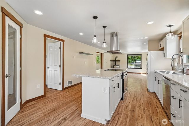 21199 Grip Road, Sedro Woolley, WA 98284