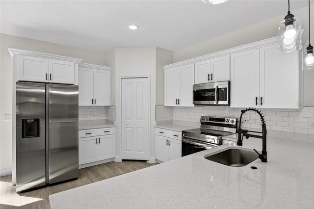 9690 N CORTLANDT DRIVE, Citrus Springs, FL 34434