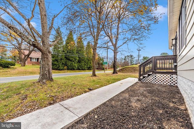 4520 SYKESVILLE RD, Finksburg, MD 21048