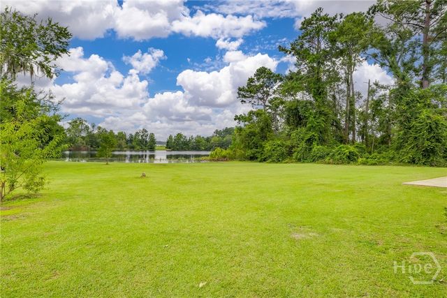 330 Lakeshore Drive, Guyton, GA 31312