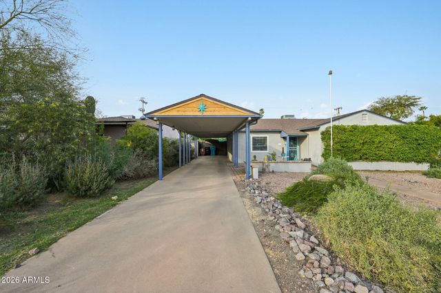 1202 W CLARENDON Avenue, Phoenix, AZ 85013