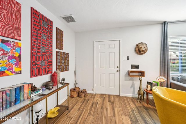 1202 W CLARENDON Avenue, Phoenix, AZ 85013