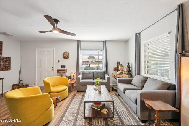 1202 W CLARENDON Avenue, Phoenix, AZ 85013