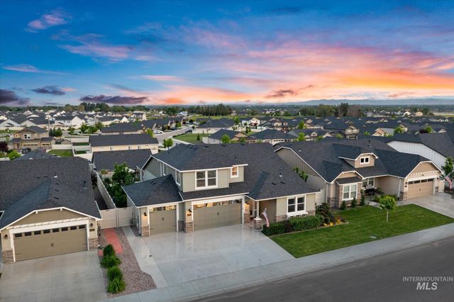 10505 W Thimbleberry Dr, Star, ID 83669
