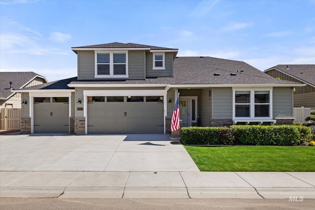 10505 W Thimbleberry Dr, Star, ID 83669