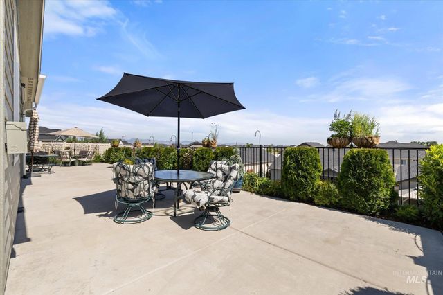 10505 W Thimbleberry Dr, Star, ID 83669
