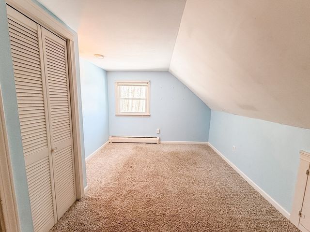 6 Laurelwood Dr, Oxford, MA 01537