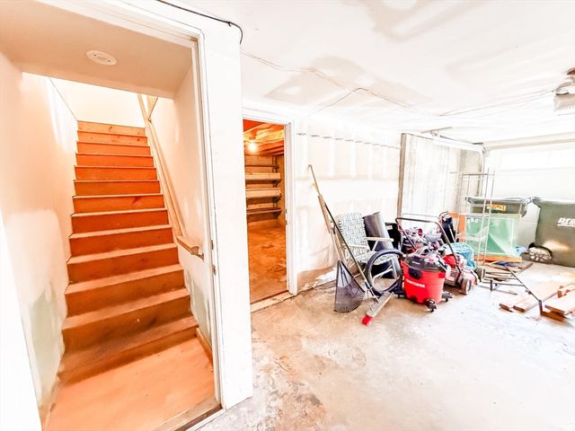 6 Laurelwood Dr, Oxford, MA 01537