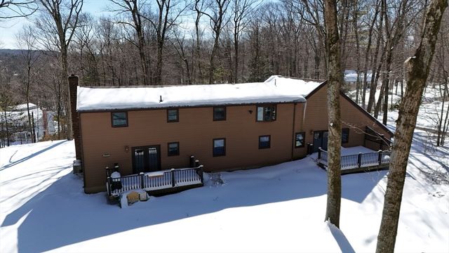 6 Laurelwood Dr, Oxford, MA 01537