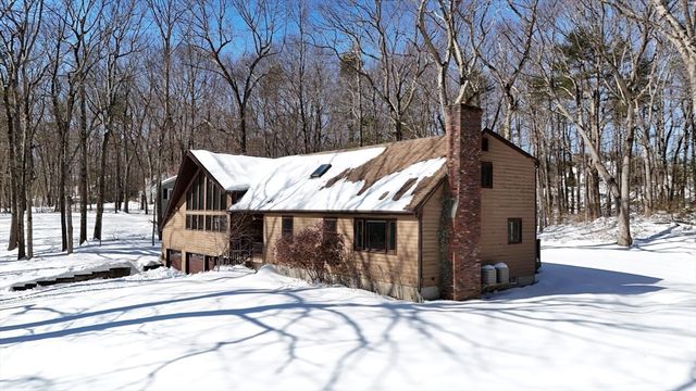 6 Laurelwood Dr, Oxford, MA 01537