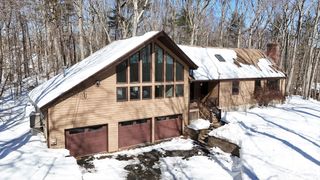 6 Laurelwood Dr, Oxford, MA 01537