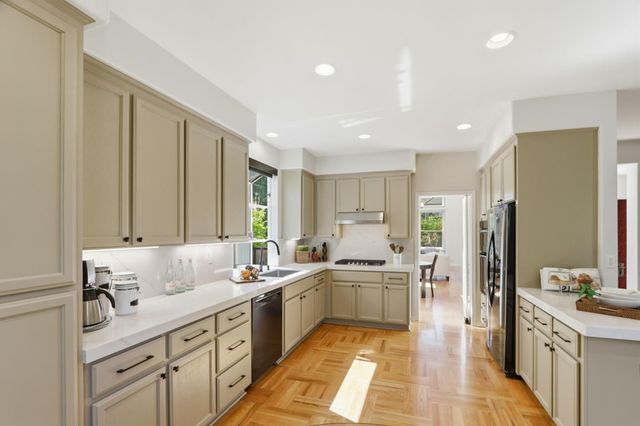 1424 Rosecrest Terrace, San Jose, CA 95126