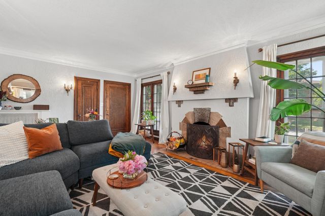 2933 Drew Avenue S, Minneapolis, MN 55416