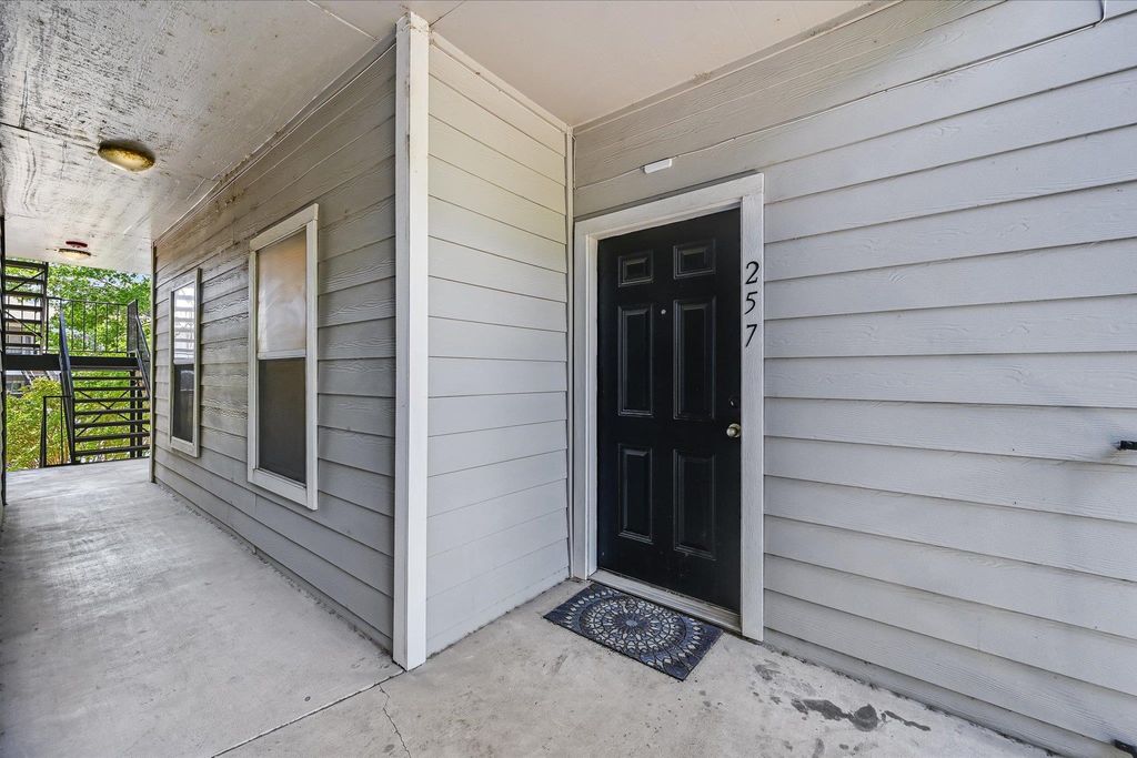 12166 Metric BLVD 257, Austin, TX 78758
