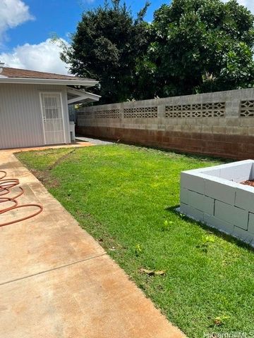 95-446A Hokuula Loop, Mililani, HI 96789