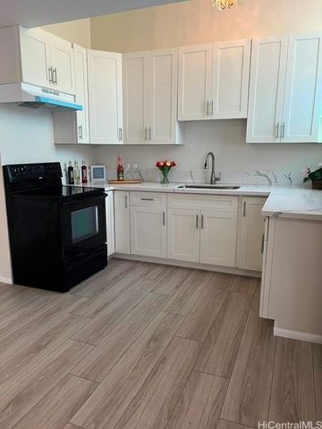 95-446A Hokuula Loop, Mililani, HI 96789