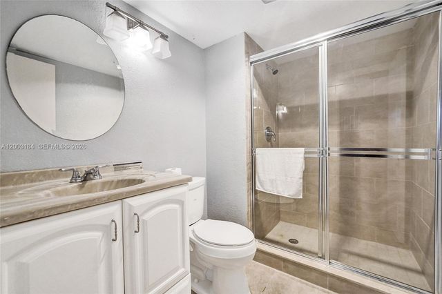 811 S Hollybrook Drive 207, Pembroke Pines, FL 33025