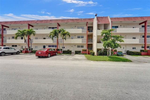 811 S Hollybrook Drive 207, Pembroke Pines, FL 33025