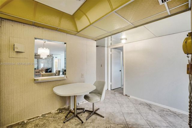 811 S Hollybrook Drive 207, Pembroke Pines, FL 33025