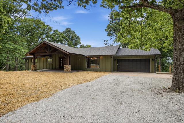 3707 Mundell Road, Eureka Springs, AR 72631