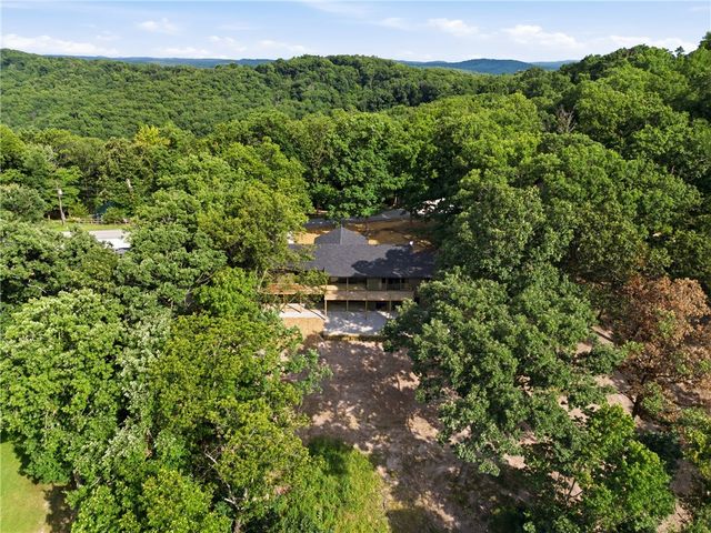 3707 Mundell Road, Eureka Springs, AR 72631