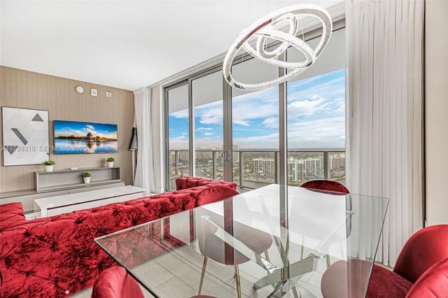 4010 S Ocean Drive R1601, Hollywood, FL 33019