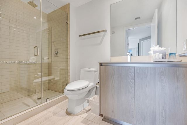 4010 S Ocean Drive R1601, Hollywood, FL 33019