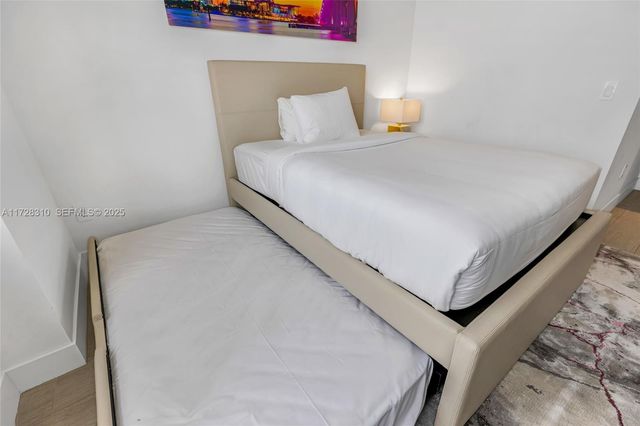 4010 S Ocean Drive R1601, Hollywood, FL 33019