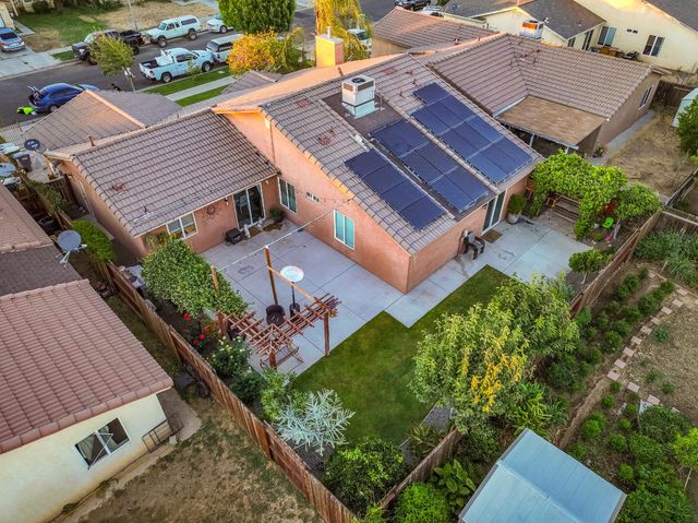 538 Saint Teressa Ct, Merced, CA 95341