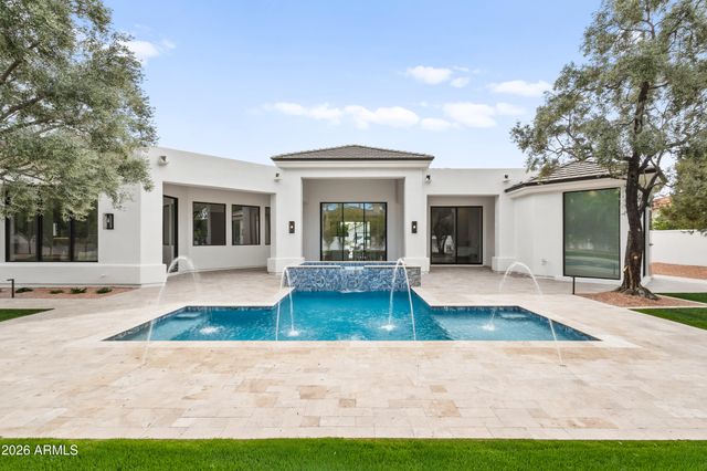 7180 E BELMONT Avenue, Paradise Valley, AZ 85253