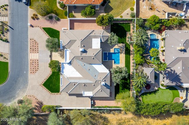 7180 E BELMONT Avenue, Paradise Valley, AZ 85253