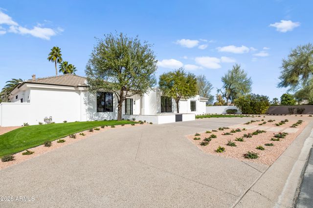 7180 E BELMONT Avenue, Paradise Valley, AZ 85253