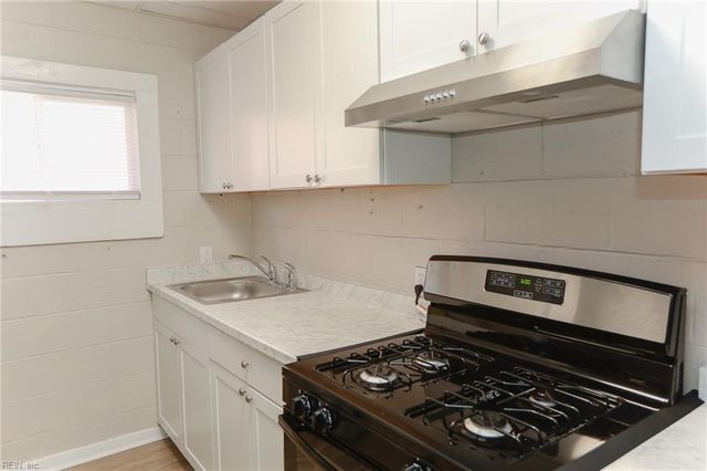 2224 Marshall Ave Apt C, Norfolk, VA 23504