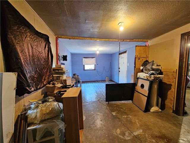 738 W 1st St., Alice, TX 78332