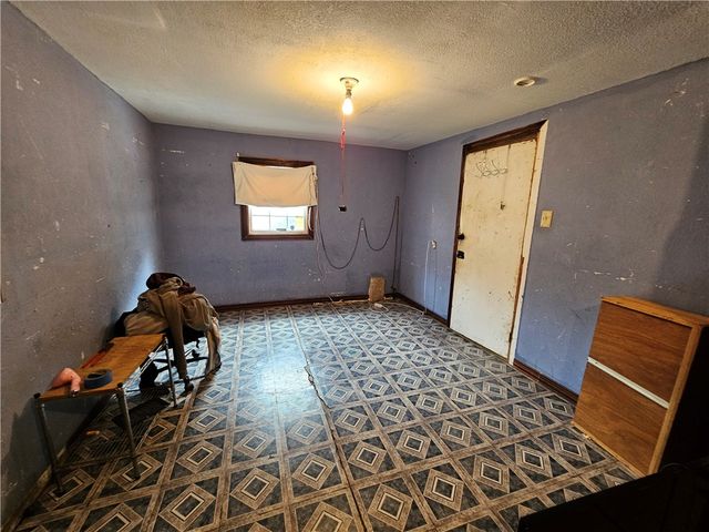 738 W 1st St., Alice, TX 78332